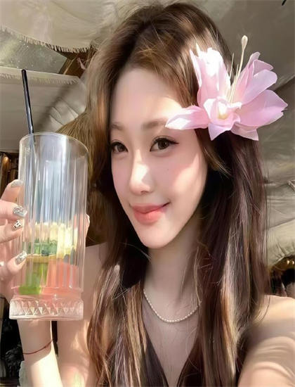 《人皮脸》详细剧情客观解析：从开场到结局的完整叙事分析